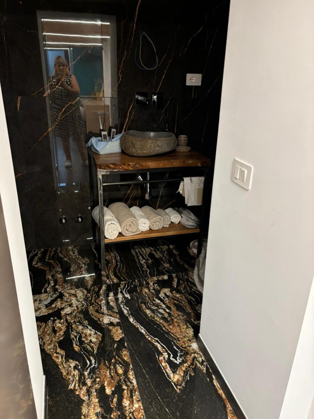 J Luxury Apartamento