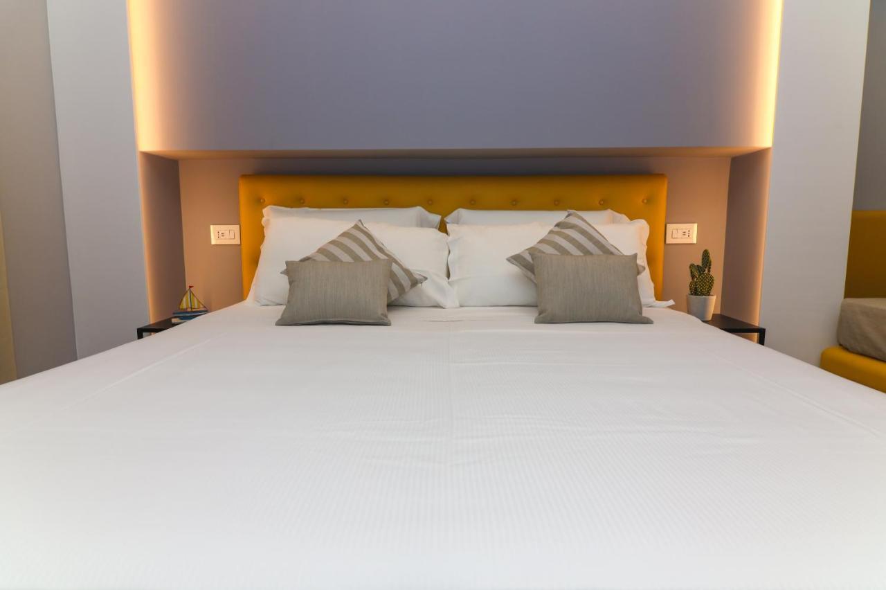J Luxury Tropea