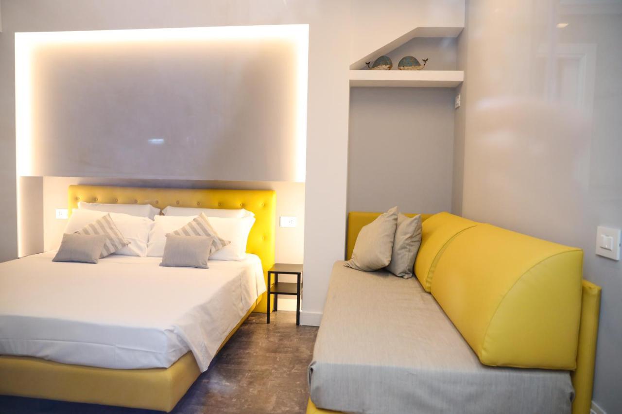 J Luxury * Tropea