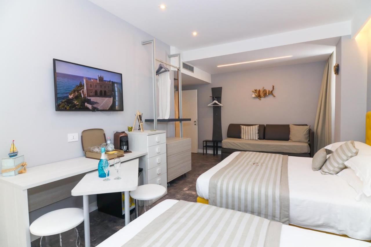 J Luxury Appartement Tropea
